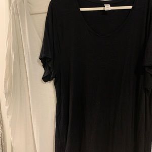 White and black LUXE t shirts - old navy size XXL